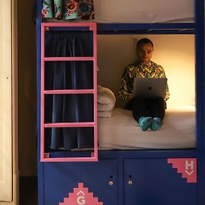 Habitación para Mujeres Compartida